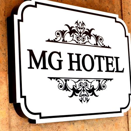Mg Hotel Erivan Exterior foto