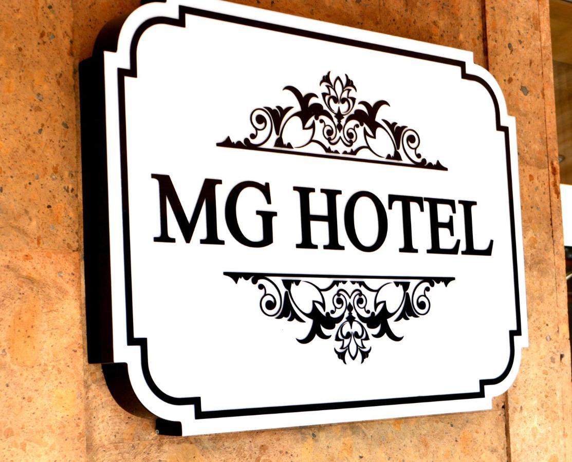 Mg Hotel Erivan Exterior foto