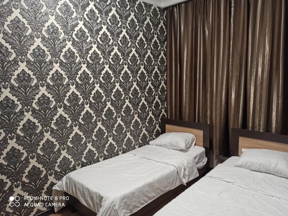 Mg Hotel Erivan Exterior foto